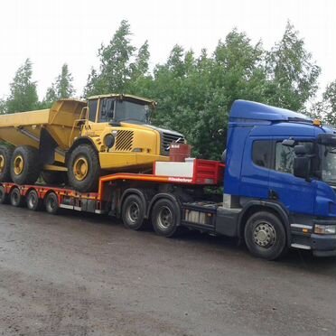 Перевозка негабарита, спецтехники тралом
