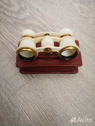 Театральный бинокль