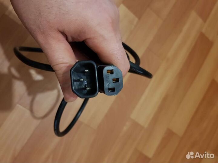 Кабель-удлинитель для питания 220V