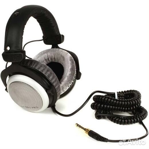 Профессиональные наушники Beyerdynamic DT 880 Pro