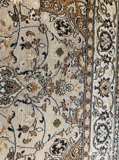 Ковер полушерстяной