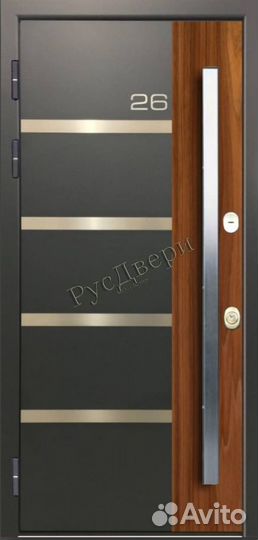 Входная металлическая дверь с ручкой скобой