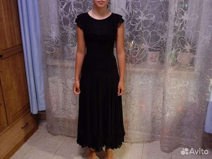 Танцевальный костюм (латина, бальные танцы)