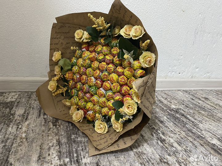 Букет из чупа чупсов