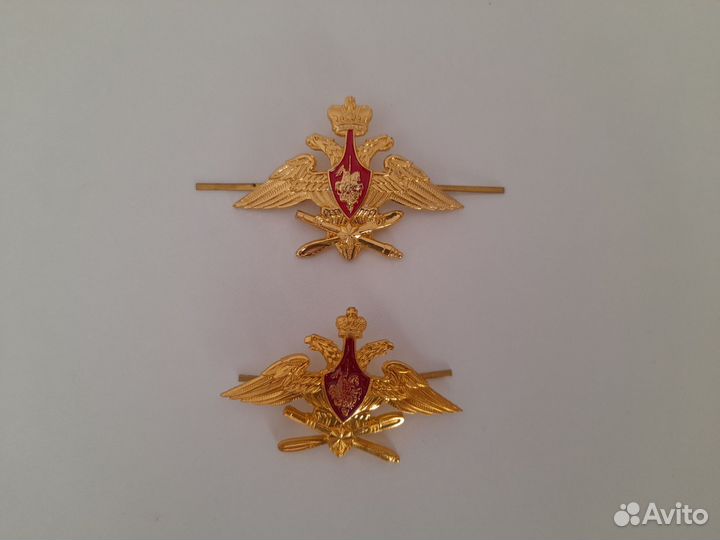 Значки на военную фуражку