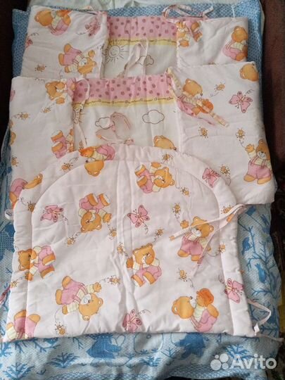 Бортики в кроватку