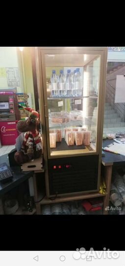 Кондитерская витрина Carboma