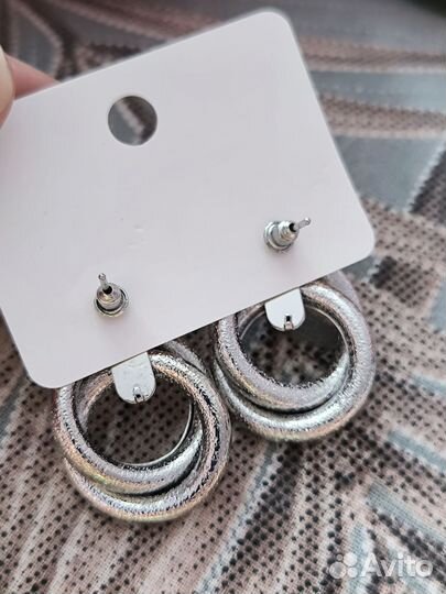 Серьги кольца новые