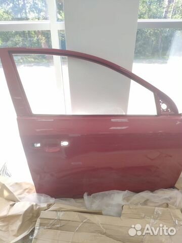Передняя правая дверь Kia Rio 4