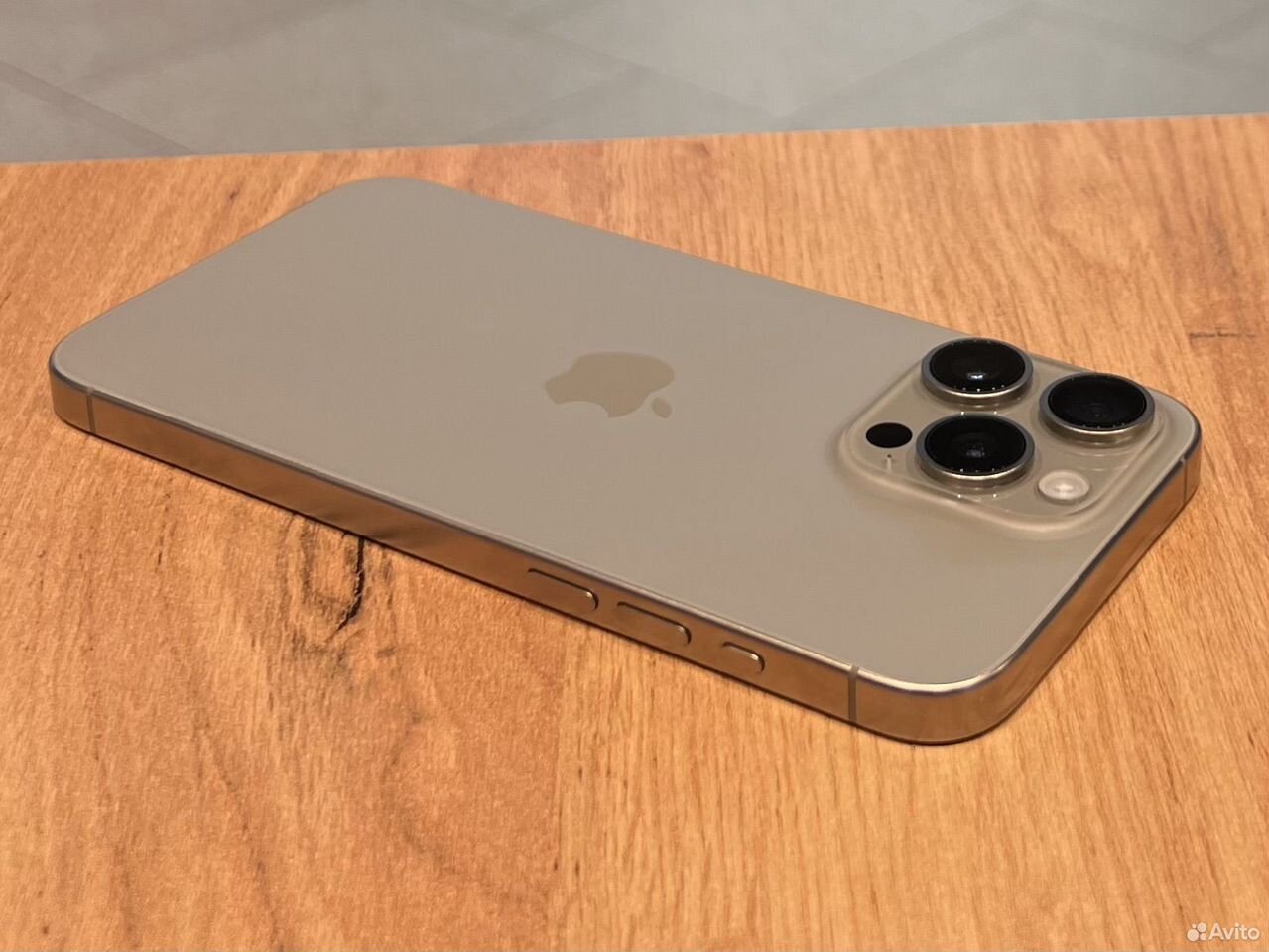 iPhone 15 Pro Max, 256 ГБ
