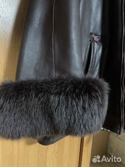 Куртка цвет вишни натуральные мехи кожа