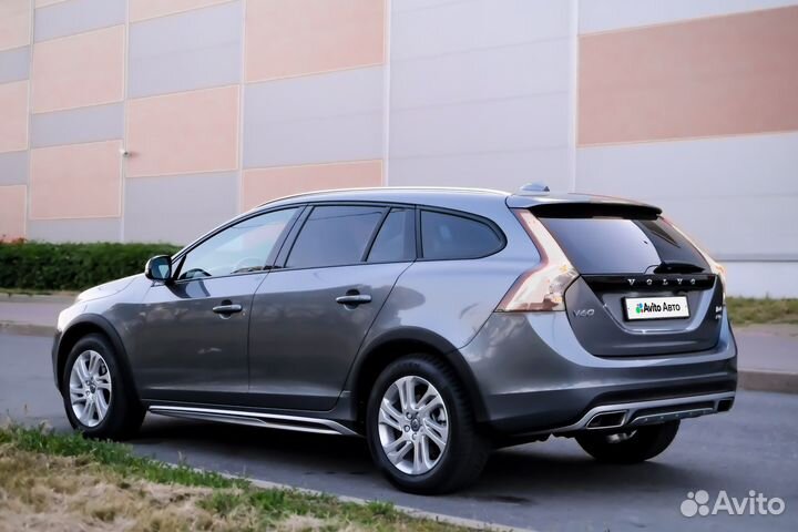 Volvo V60 Cross Country 2.4 AT, 2015, 144 000 км