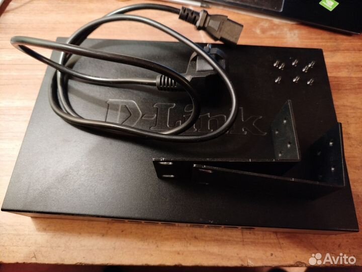 Коммутатор D-Link DGS-1100-16