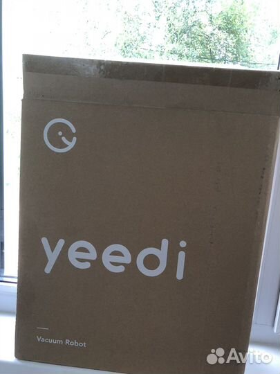 Робот пылесос