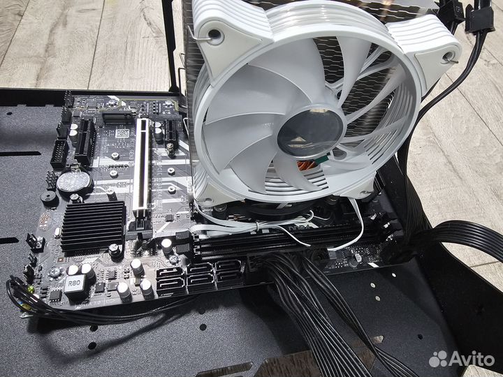 Материнская плата X99 с процессором E5-1280V4