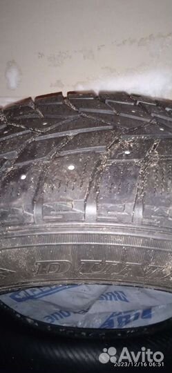 Dunlop Grandtrek Ice 02 235/65 R17