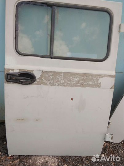 Двери на УАЗ буханку