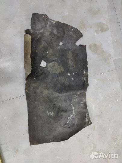 Обшивка багажника Renault Logan 1