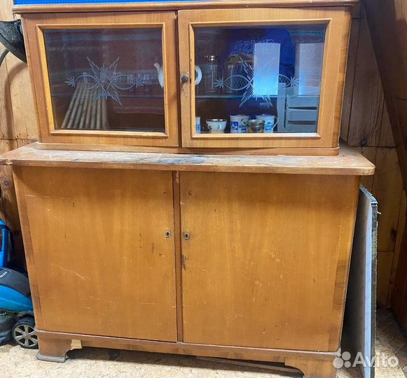 Шкаф и сервант СССР для реставрации