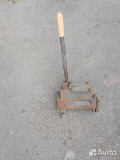 Насос для перекачки жидкости