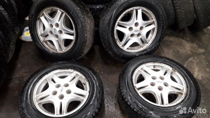 215/65 R16 Hankook Winter I'Pike Зима Литые R16 pс