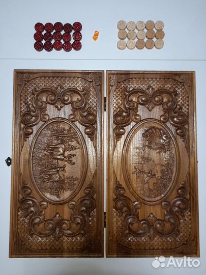 Резные изделия из дерева