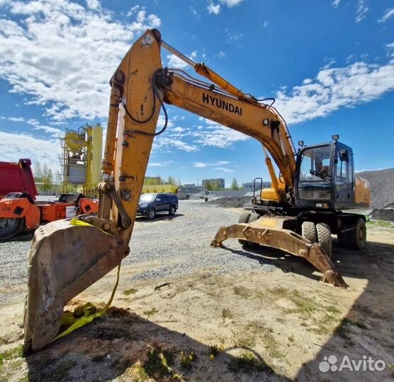 Колёсный экскаватор Hyundai R200W-7, 2008