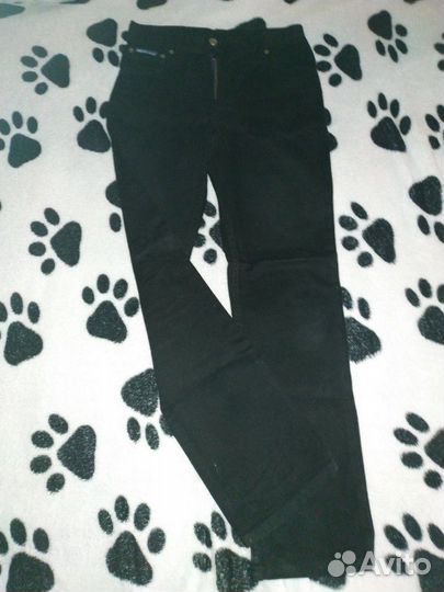 Джинсы новые