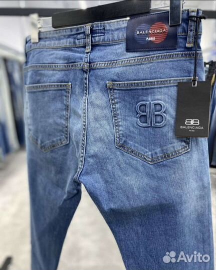 Оригинальные джинсы Balenciaga