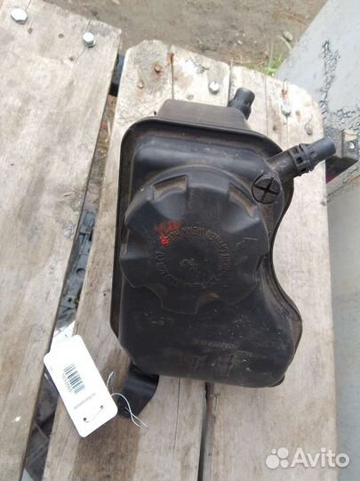 Расширительный бачок bmw