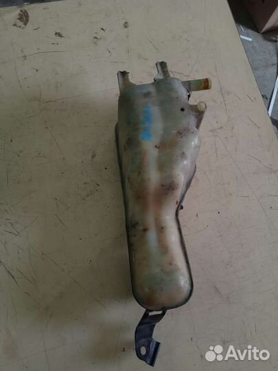 Расширительный бачок Pontiac Grand AM Понтиак