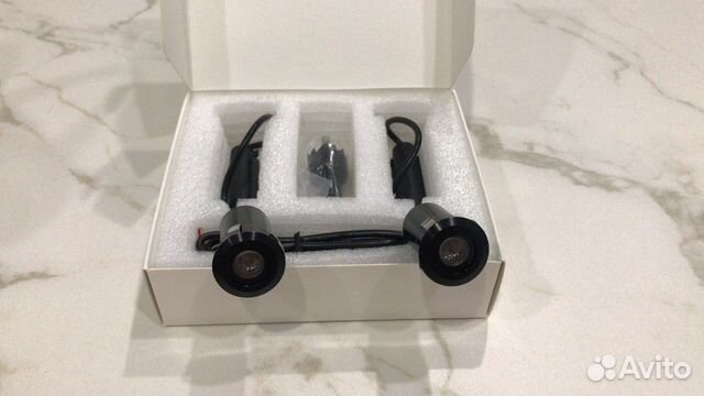 Проектор в дверь логотип Toyota