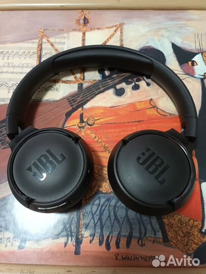 Беспроводные наушники JBL Tune 590BT