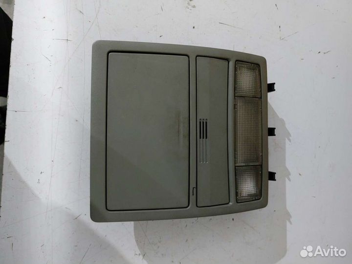 Потолочный светильник toyota camry xv 40