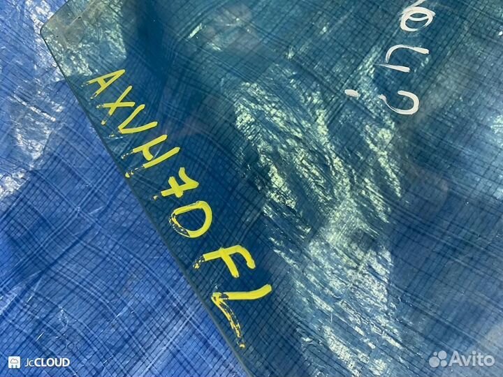 Стекло двери на toyota camry axvh70, ASV70, ASV71