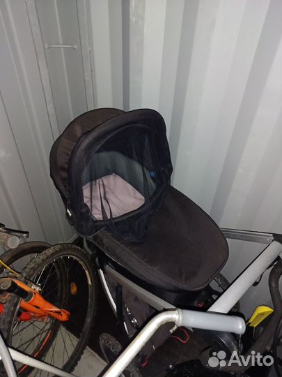 Коляска Thule Urban Glide