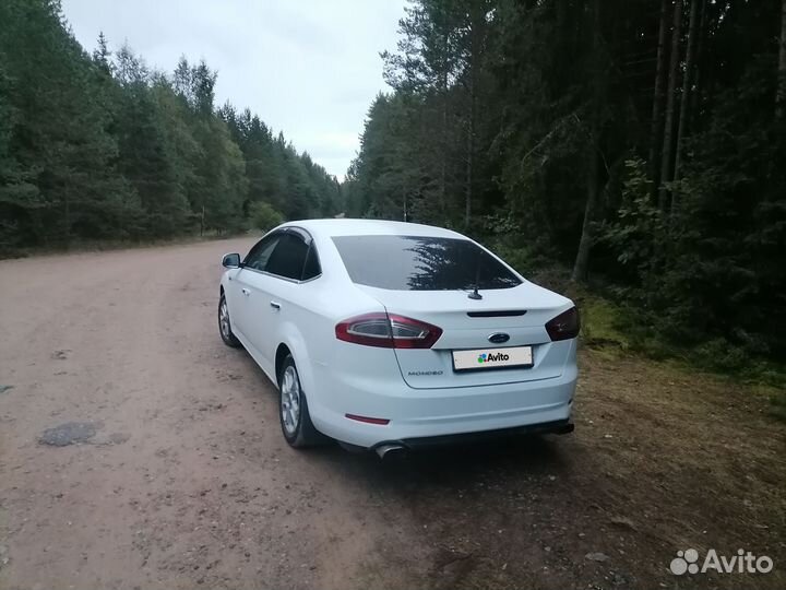 Ford Mondeo 1.6 МТ, 2013, 220 000 км