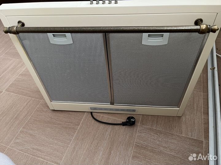 Вытяжка maunfeld