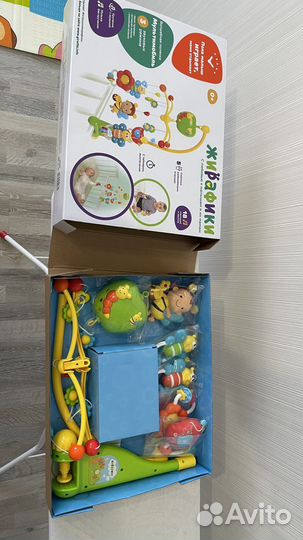 Мобиль жирафики