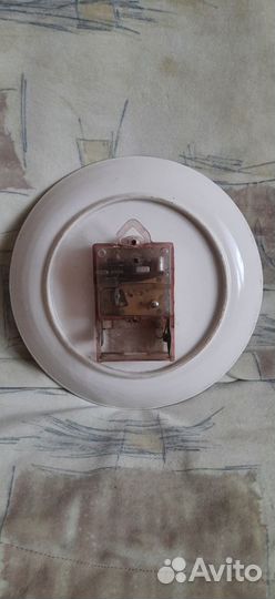 Часы настенные