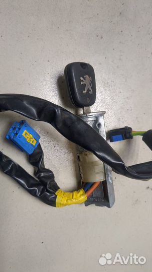 Замок зажигания Peugeot 206, 2004