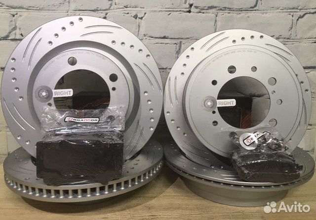 Тормозные диски и колодки в круг для Toyota Tundra