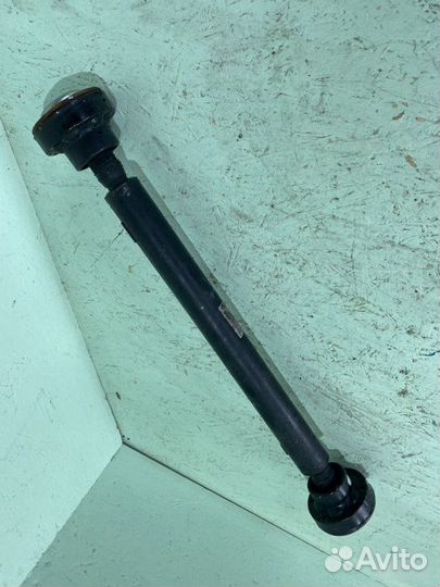 Карданный вал передний Volkswagen Touareg 7L