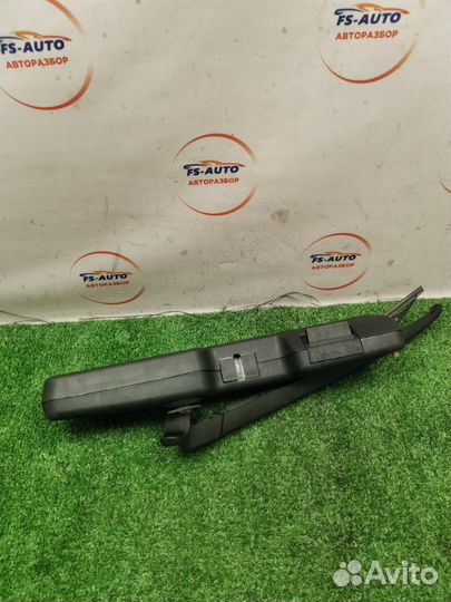 Мотор стеклоочистителя задний Kia Sportage 2 SUV