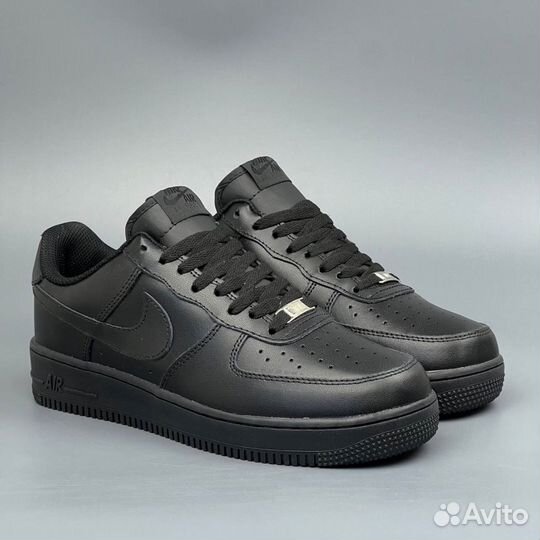 Культовые Nike Air Force 1 Black