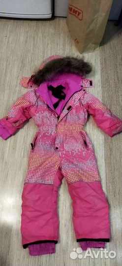 Зимний комбинезон для девочки