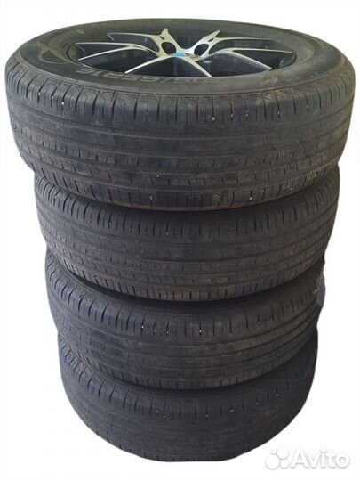 Колеса комплект RoyalBlack 215/65R16 диски Venti