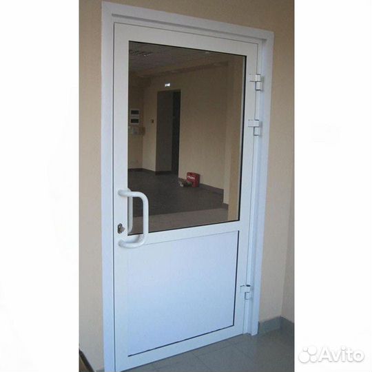 Пластиковые двери