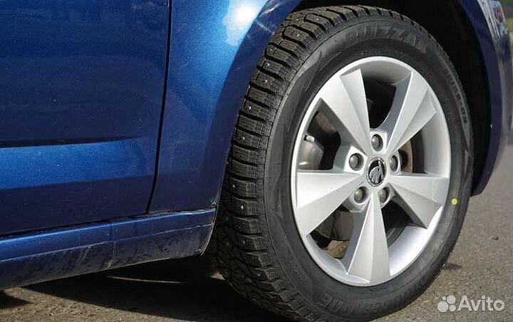 Bridgestone Blizzak Spike-02 SUV 225/65 R17 106T