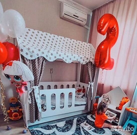 Детская кроватка домик + матрас в подарок